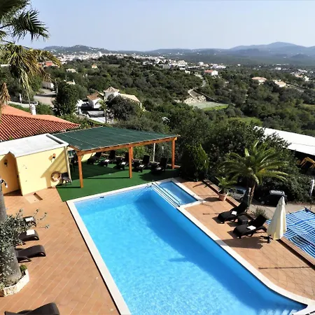 Отель Rural Rocha Da Gralheira Сан-Браш-ди-Алпортел